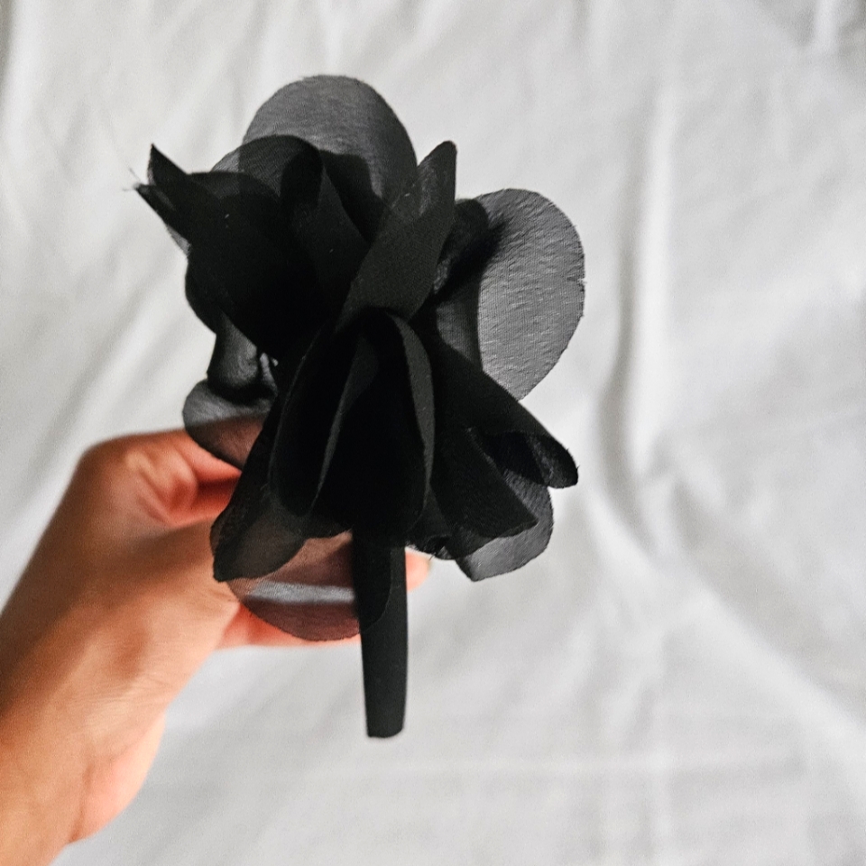 Black Crazy8 Headband